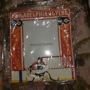 Flyers picture frames